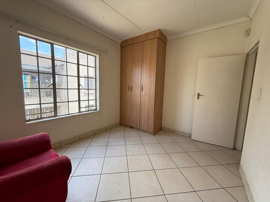 2 Bedroom Property for Sale in Waterval East North West